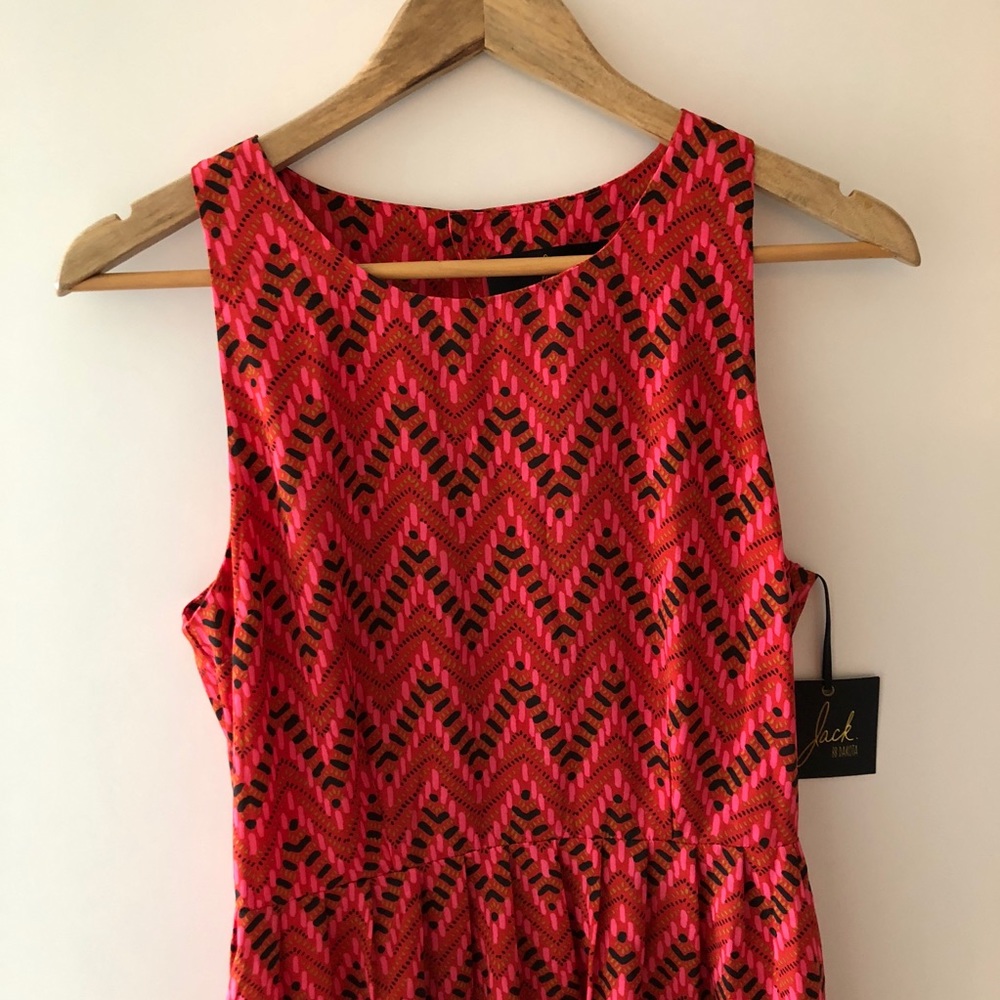 [Jack] Red/Black Dress - Picture 2 of 8